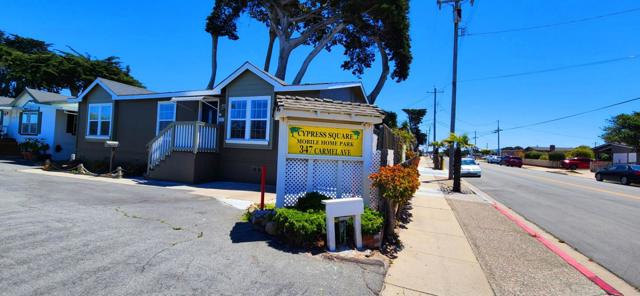 347 Carmel Avenue, Marina CA: https://media.crmls.org/mediaz/48b5d89f-c590-4244-937a-a609d8e59a35.jpg