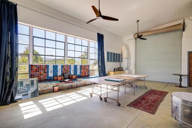 17711 S Mesa Drive, Pauma Valley CA: https://media.crmls.org/mediaz/48b74ef8-5791-4951-82ed-23ce1dd5bf63.jpg