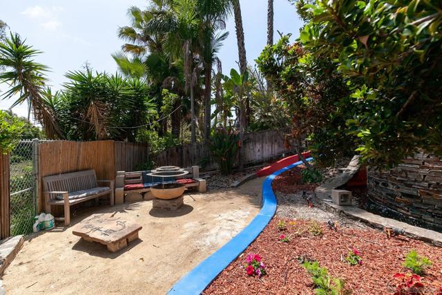 2619 Montclair Street, San Diego CA: https://media.crmls.org/mediaz/48b78bd2-4317-4a7e-b151-8f030b17d458.jpg