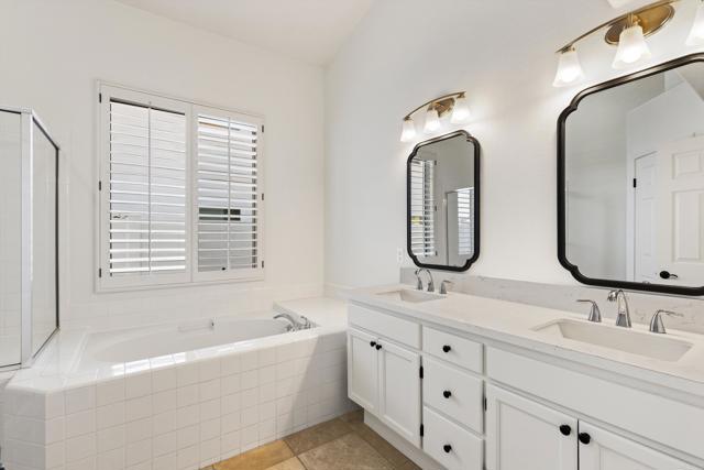 Detail Gallery Image 26 of 47 For 6012 Piros Way, Oceanside,  CA 92056 - 2 Beds | 2/1 Baths