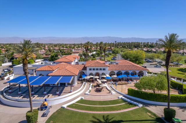 79885 Liga, La Quinta CA: https://media.crmls.org/mediaz/48b9b8c4-0179-4016-ab20-78fa626fa6d9.jpg
