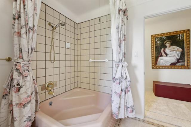 18211 Saratoga Los Gatos Road, Monte Sereno CA: https://media.crmls.org/mediaz/48ba9c78-5cf3-40e4-b769-53e323fe6651.jpg