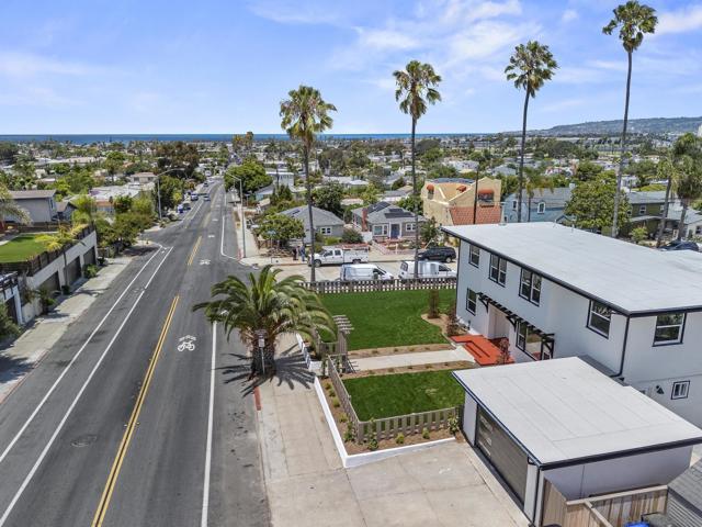 4420 Voltaire Street, San Diego CA: https://media.crmls.org/mediaz/48bab3f5-69e3-4c41-b3f3-47311145a3b7.jpg