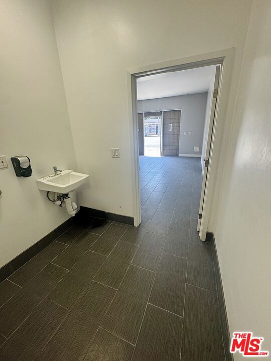2911 W Florence Avenue, Los Angeles CA: https://media.crmls.org/mediaz/48bb499f-2128-450e-9449-f27bedcee5d4.jpg