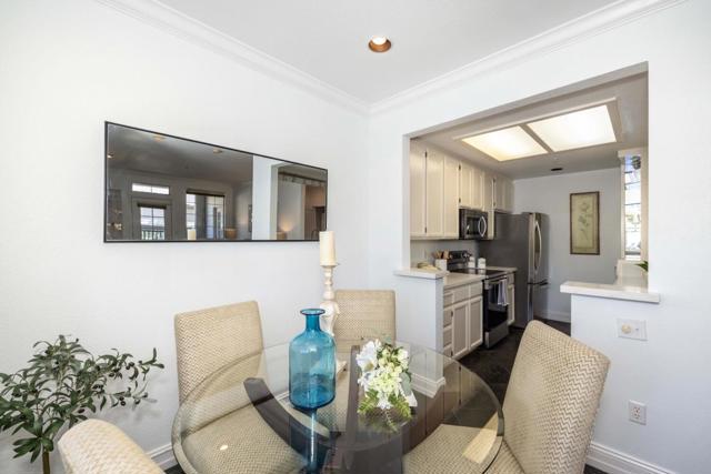 2309 Hastings Shore Lane, Redwood City CA: https://media.crmls.org/mediaz/48bb5bc4-552d-42fe-a0d3-56f980f3c155.jpg