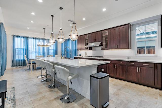 290 Waterside Place, Bethel Island CA: https://media.crmls.org/mediaz/48bc7f64-f9c6-4e5e-8def-59a608132300.jpg