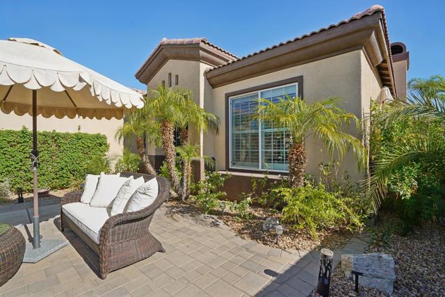 79859 Castille Drive, La Quinta CA: https://media.crmls.org/mediaz/48bcce34-f366-497a-97f7-a2d93bbb20f5.jpg