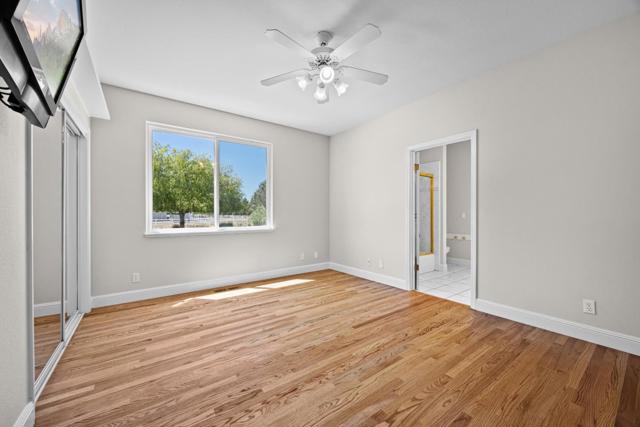 12320 Highland Estates Lane, San Martin CA: https://media.crmls.org/mediaz/48bd77dc-73e8-416e-9d9e-3df242016e1f.jpg