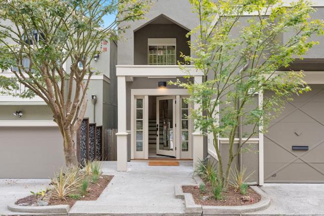 107 Knockash, San Francisco CA: https://media.crmls.org/mediaz/48be1ea8-970e-482f-8229-74f3801525b6.jpg