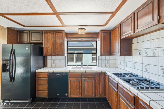 Detail Gallery Image 17 of 37 For 672 W Mendocino St, Altadena,  CA 91001 - 3 Beds | 2/1 Baths