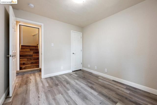 Image 42 of 57 For 2343 Mastlands Dr
