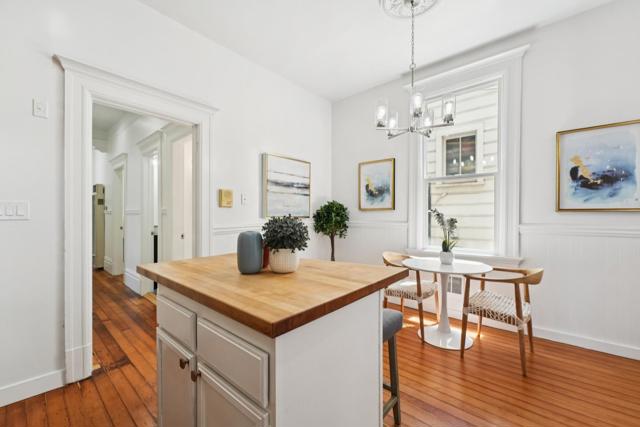 1212 Alabama Street, San Francisco CA: https://media.crmls.org/mediaz/48c0efa2-25ad-4f93-9d87-3c99b31357c3.jpg
