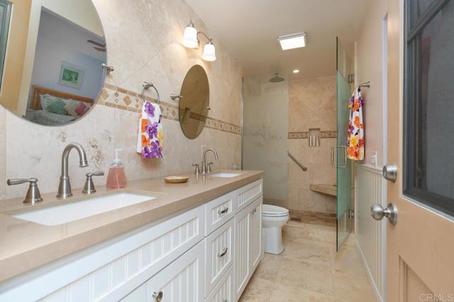 6714 Bedlow Ct, San Diego CA: https://media.crmls.org/mediaz/48c1123b-6193-4cb6-a51c-d34f3d23efa8.jpg