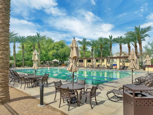 601 Calle Vibrante, Palm Desert, CA 92211