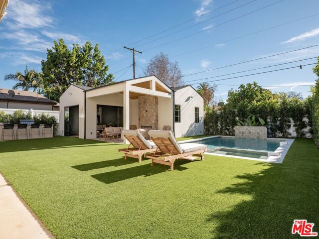 Image 55 of 69 For 11746 Blix Street