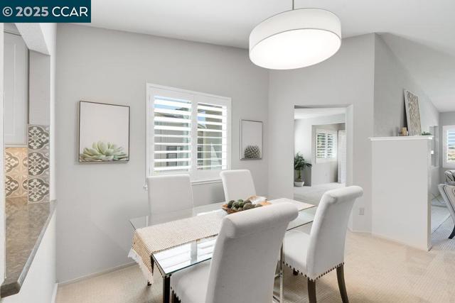 4332 Terra Granada Dr, Walnut Creek CA: https://media.crmls.org/mediaz/48c285df-c7c3-47a8-8760-5893f443ada5.jpg