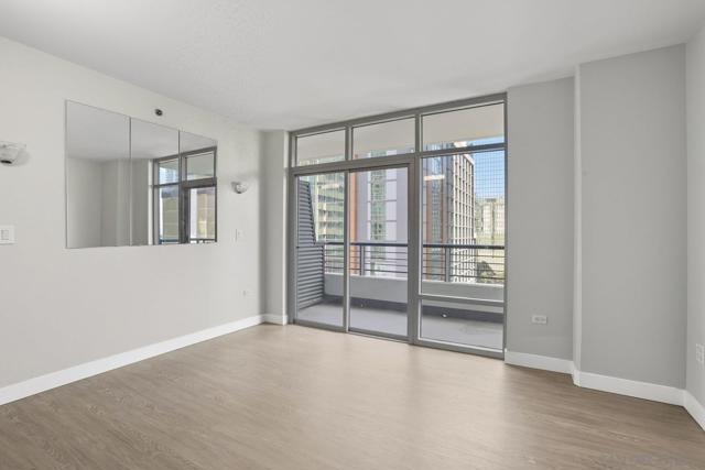 425 W Beech St, San Diego CA: https://media.crmls.org/mediaz/48c320a0-31af-401f-8e02-217af9757504.jpg