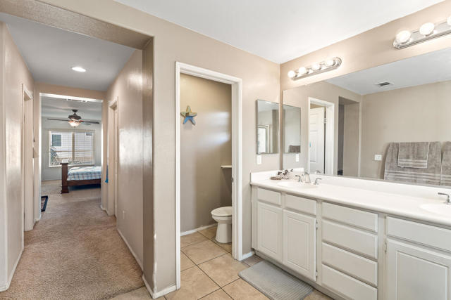 Image 21 of 50 For 25444 Delphinium Ave Avenue