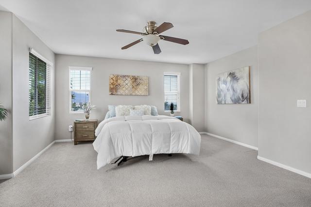 1670 Grasshopper Ln, Chula Vista CA: https://media.crmls.org/mediaz/48c50511-21c5-484d-9279-9a6cd0fc99e8.jpg