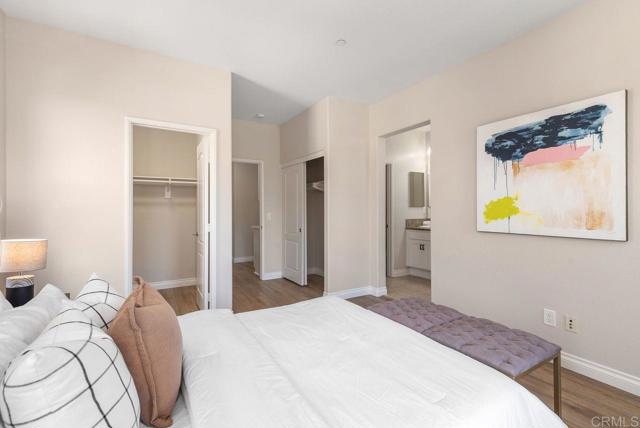 13020 La Porta Point, San Diego CA: https://media.crmls.org/mediaz/48c520fb-0b97-4875-add0-11e15d20e1b1.jpg