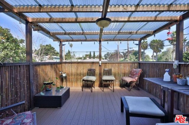 Image 4 of 47 For 3996 Teak Street