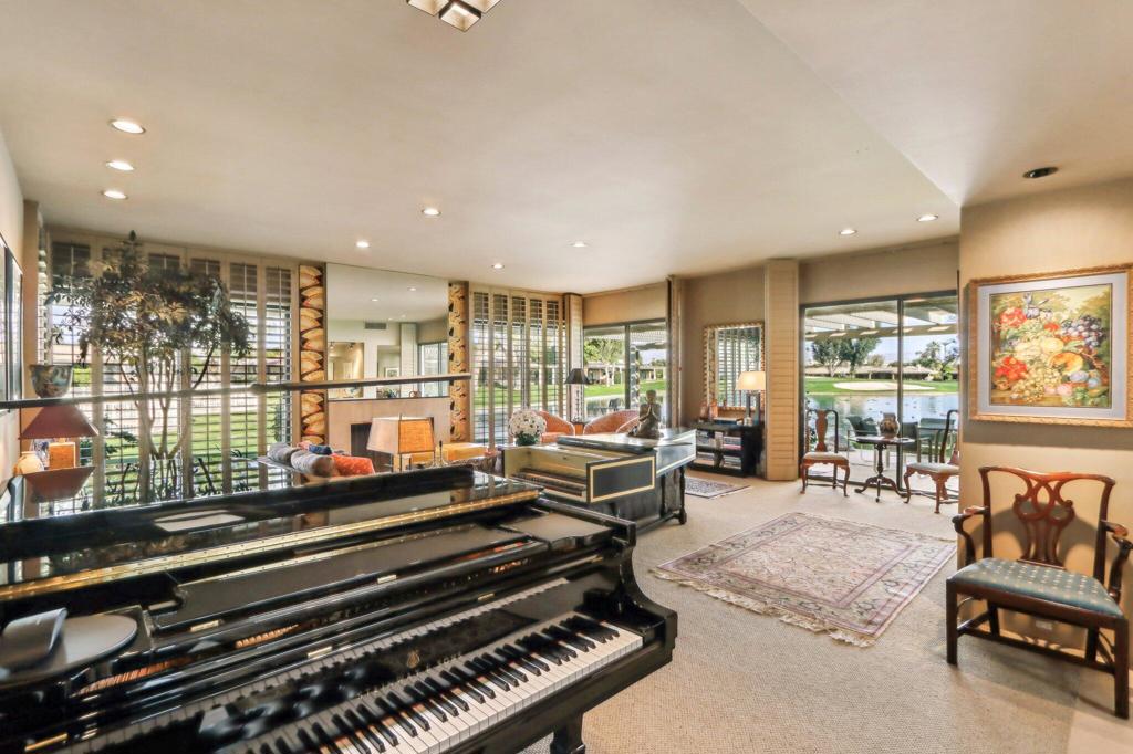 MLS #219138299DA image #9