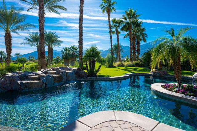 58061 Carmona, La Quinta CA: https://media.crmls.org/mediaz/48c601fe-12d4-4194-b45c-23858170e360.jpg