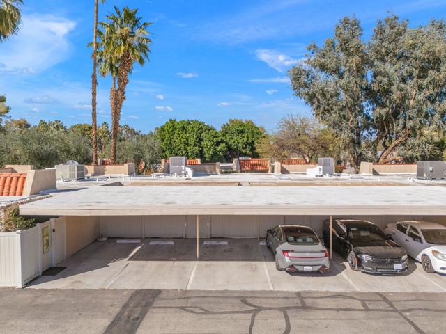 69738 Campana Court, Rancho Mirage CA: https://media.crmls.org/mediaz/48c7ce8d-52d9-4e0c-8169-7705f0c46951.jpg