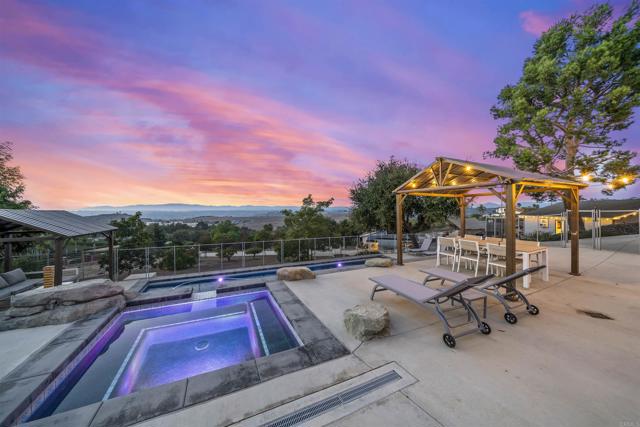 Detail Gallery Image 5 of 75 For 31959 via Ararat Dr, Bonsall,  CA 92003 - 8 Beds | 5/2 Baths