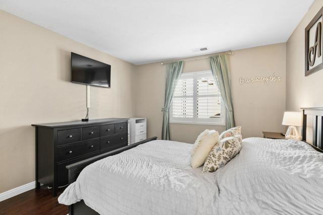 Detail Gallery Image 25 of 42 For 1459 Claude Ln #4,  Chula Vista,  CA 91913 - 3 Beds | 2/1 Baths