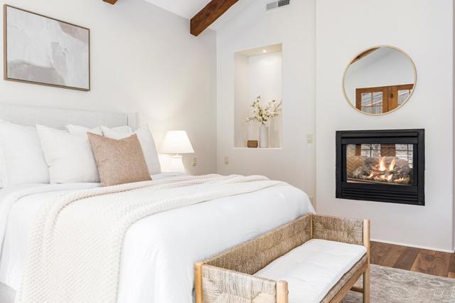 114 Zanzibar Drive, Aptos CA: https://media.crmls.org/mediaz/48cc1ca7-0d32-45a4-9a70-a46bc0308e0b.jpg