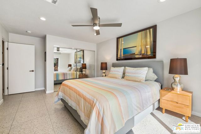 1244 S San Mateo Drive, Palm Springs CA: https://media.crmls.org/mediaz/48cc4a3f-38cb-4954-927b-9cbececd451b.jpg