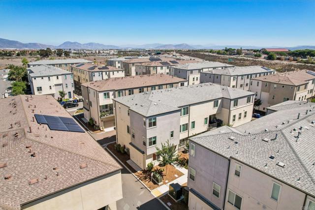 Image 37 of 50 For 5265 Beachfront Cove Street