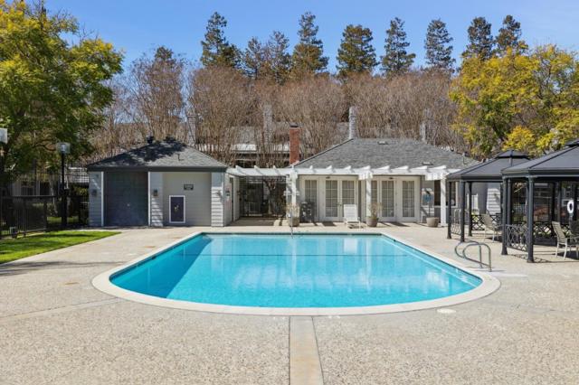 1612 Parkview Green Circle, San Jose CA: https://media.crmls.org/mediaz/48cdf172-6423-4a53-b329-5100ba9f1173.jpg