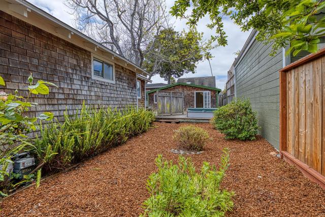 723 Pine Street, Santa Cruz CA: https://media.crmls.org/mediaz/48ce586a-77e4-47af-b570-e3a3107c2757.jpg