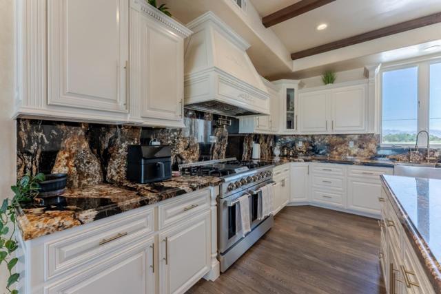 8440 Lovers Lane, Hollister CA: https://media.crmls.org/mediaz/48d0136e-d194-4ac8-9c26-143ef705a803.jpg