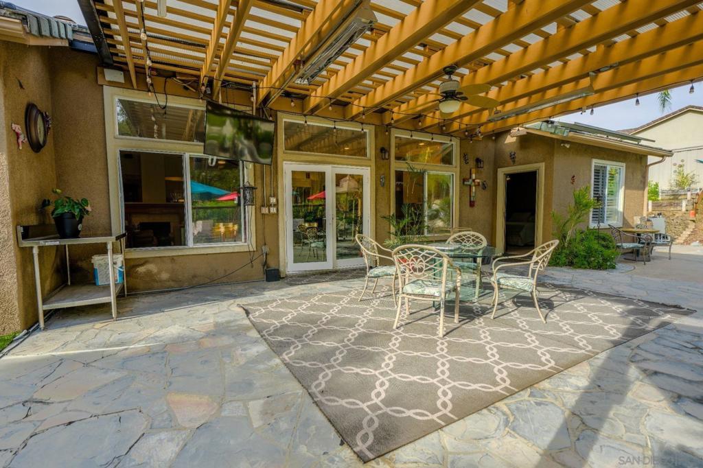 2889 Camden Dr - photo 9