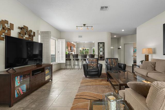 618 Vista Lago N Circle, Palm Desert CA: https://media.crmls.org/mediaz/48d1ca33-02b8-4279-8c8e-556782242c39.jpg