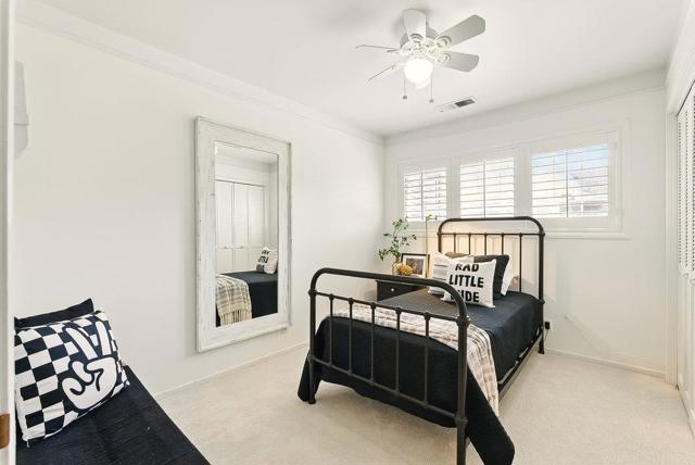 511 Marine View Avenue, Belmont CA: https://media.crmls.org/mediaz/48d28951-b840-4f12-86c1-17bf1ebeb657.jpg