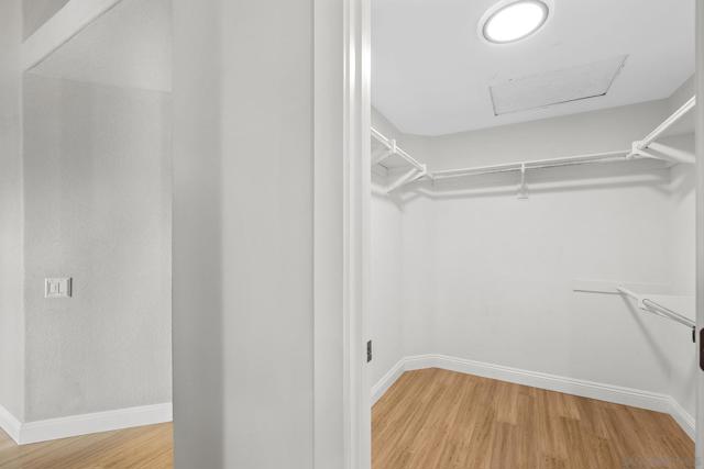 2241 Willowbrook St, Escondido CA: https://media.crmls.org/mediaz/48d62767-1cbb-44c6-a5a4-cf8fe353ba89.jpg