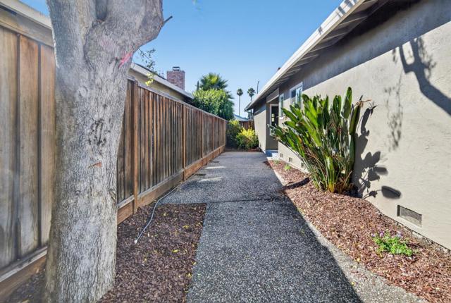 125 Juneberry, San Jose CA: https://media.crmls.org/mediaz/48d62c84-a203-41b4-8ef2-278a0a6fe05e.jpg
