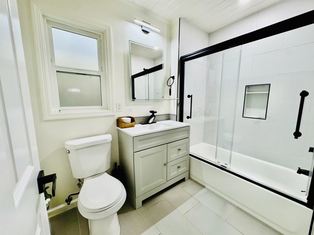 Image 11 of 16 For 534 Rincon Rd