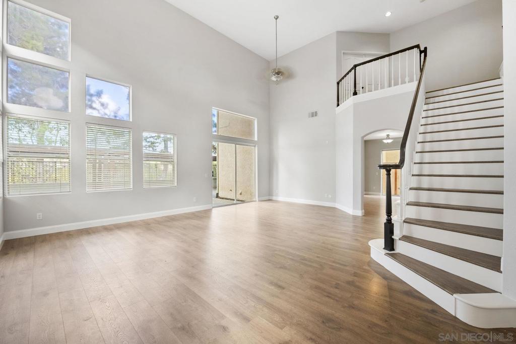 MLS #250040913SD image #5