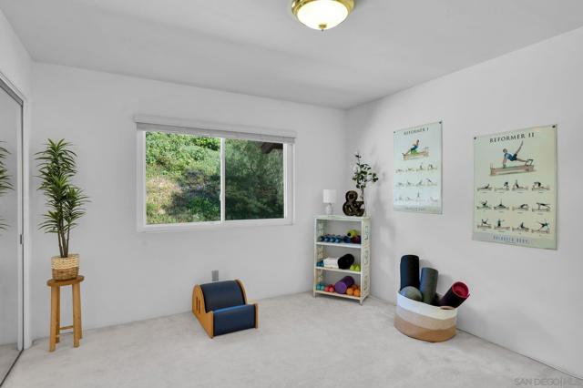 775 Cornish Dr., San Diego CA: https://media.crmls.org/mediaz/48d94e04-9229-4ea9-abab-dfb118dcdc5e.jpg