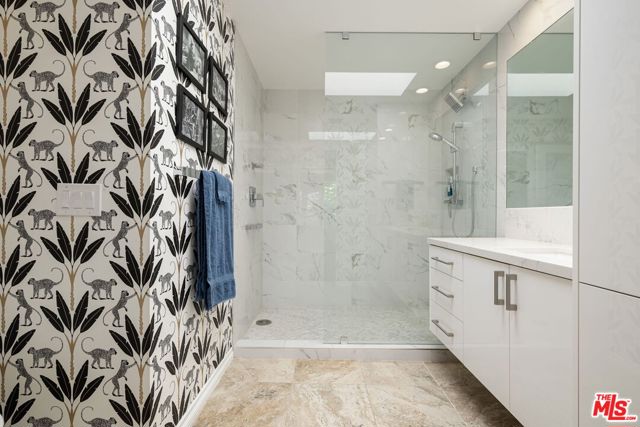 69385 Avenida De Las Montanas, Cathedral City CA: https://media.crmls.org/mediaz/48d9c1df-ed04-4526-ab53-add119a3bcec.jpg