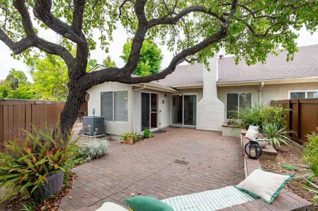 3298 Old Heather Road, San Diego CA: https://media.crmls.org/mediaz/48d9d1d3-eeff-4775-8bf7-1aa4ad4eff19.jpg