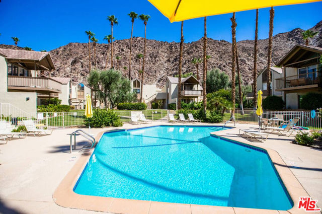 78225 Cabrillo Lane, Indian Wells CA: https://media.crmls.org/mediaz/48d9f4c0-823f-446d-9086-370760326b0c.jpg