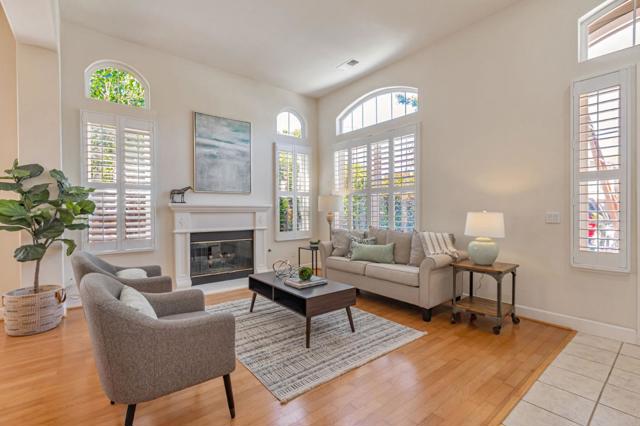 18400 Capistrano Way, Morgan Hill CA: https://media.crmls.org/mediaz/48db38c7-e462-4604-8dee-6eec00bba40d.jpg