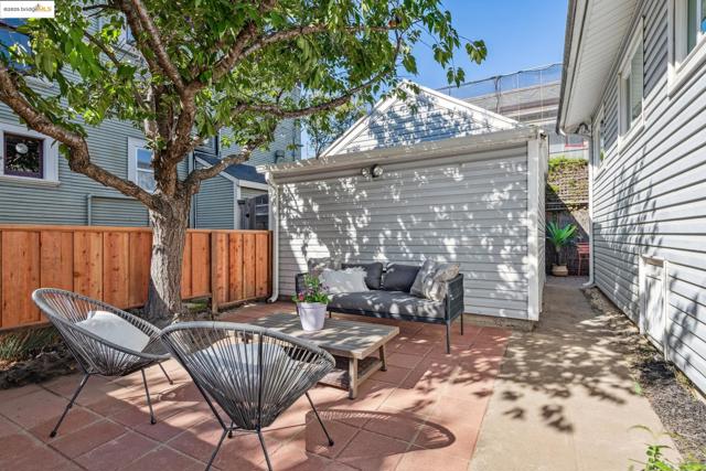 View of patio featuring outdoor lounge area