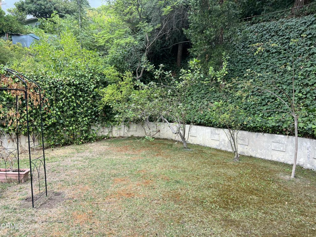https://media.crmls.org/mediaz/48dc87b6-fe07-44fd-8bd9-2df3e454c964.jpg?preset=X-Large